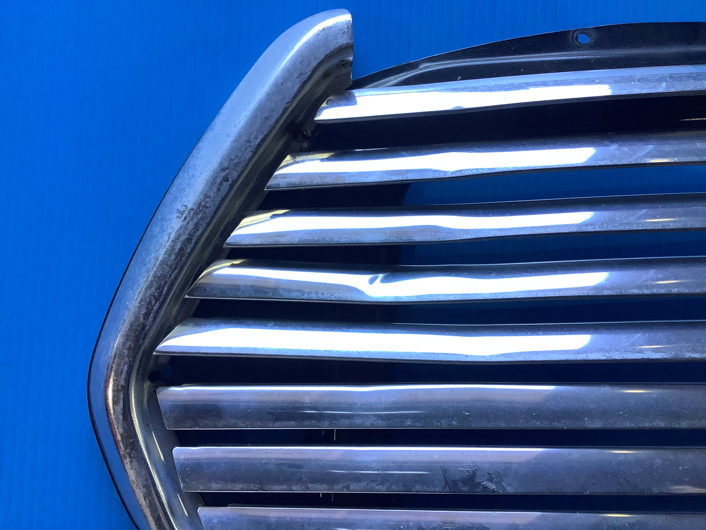 mini クラシックミニ 限定車ポールスミスフロントグリル