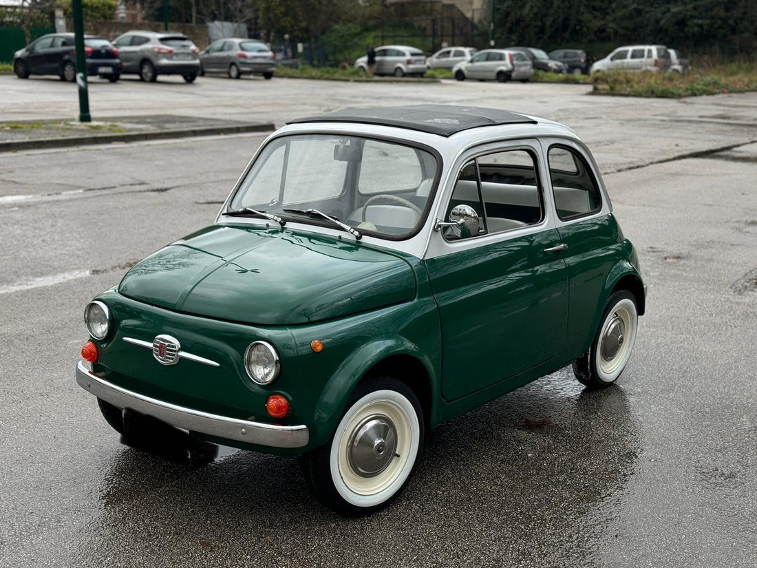 1967年FIAT500グリーンホワイトツートン販売ページにUPしました