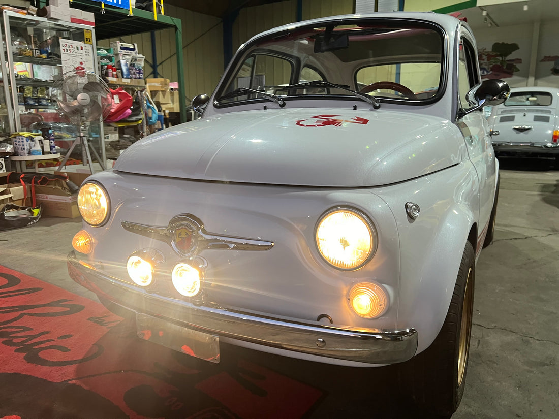 1971年ABARTH695レプリカ　フォグランプ