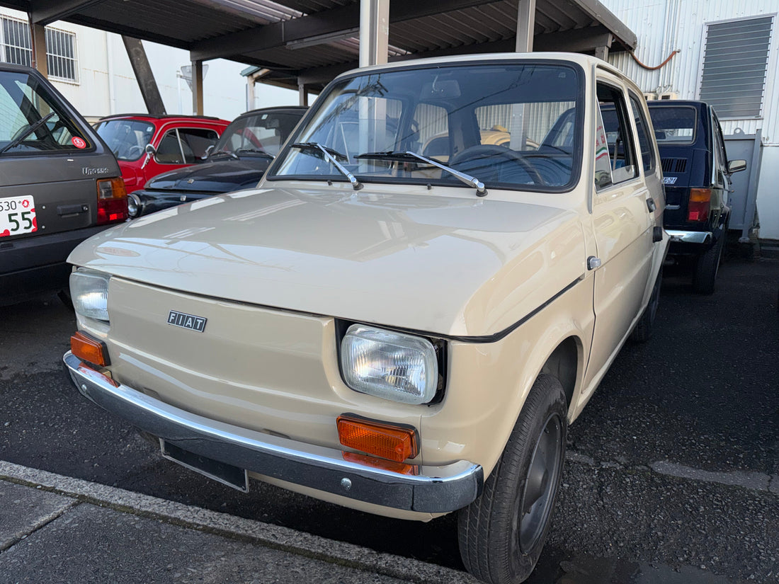 1973年FIAT126 ベージュ　プリマセーリエ　イタリア🇮🇹から到着しました。