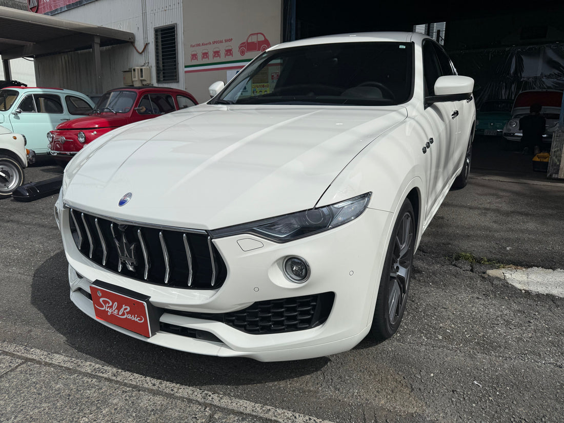 マセラティ　レヴァンテ　下取り車、入荷しました。
