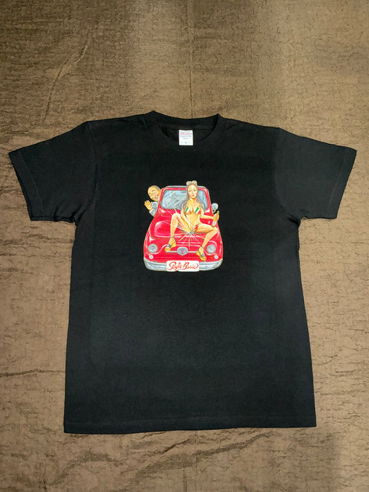 吉岡里奈さんクイーンオブフィアットTシャツ