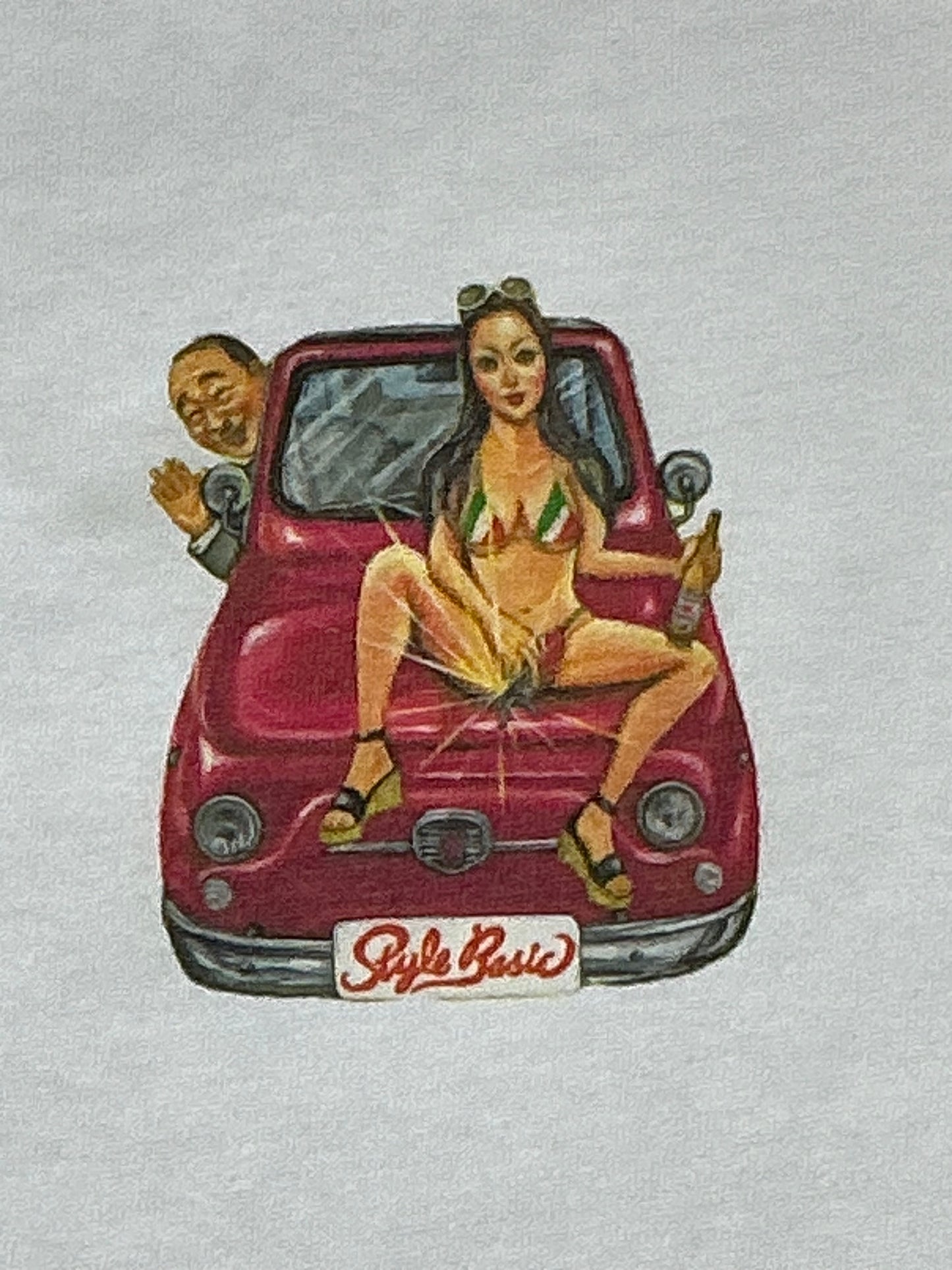 吉岡里奈さんクイーンオブフィアットTシャツ
