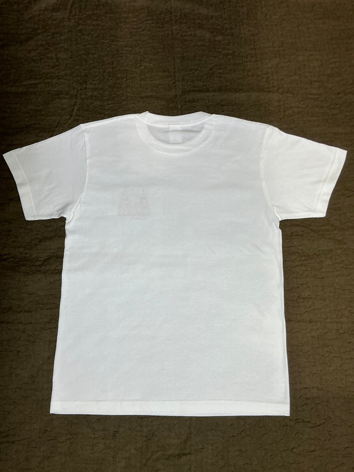 吉岡里奈さんクイーンオブフィアットTシャツ